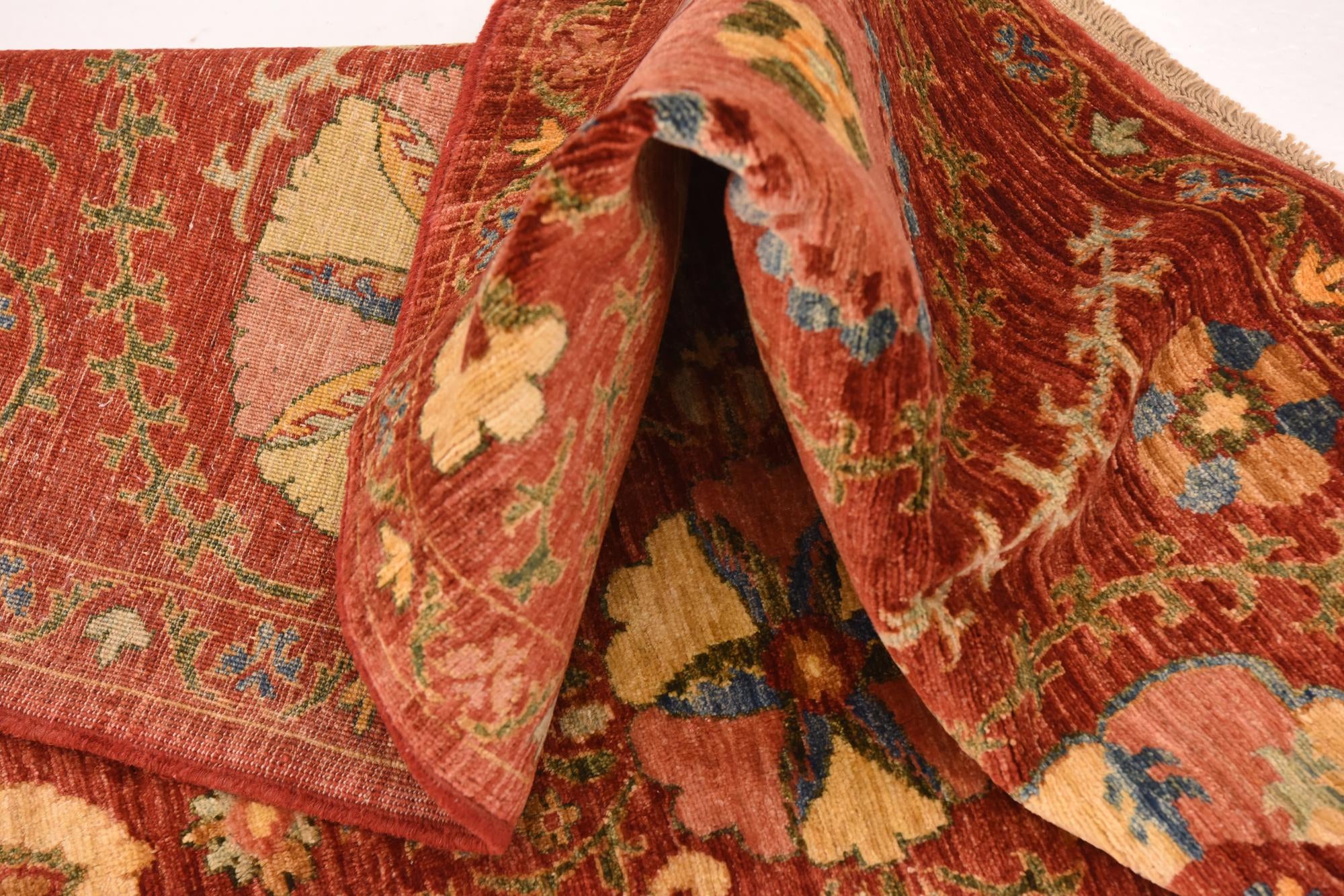 5' 1 x 6' 4 Hand Knotted Ariana Ziegler Oriental Rug