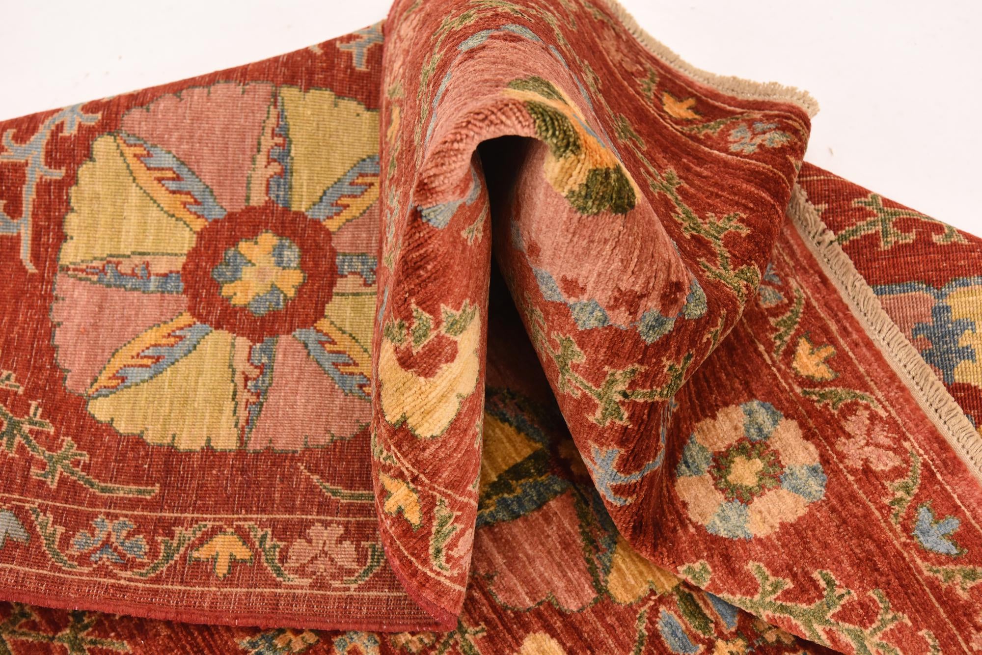 5' 3 x 6' 8 Hand Knotted Ariana Ziegler Oriental Rug