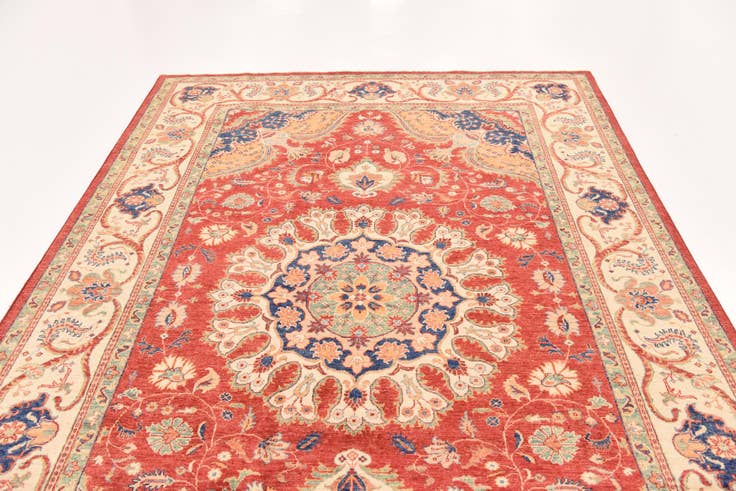 Detail image of 6' 9 x 10' 2 Hand Knotted Ariana Ziegler Rug