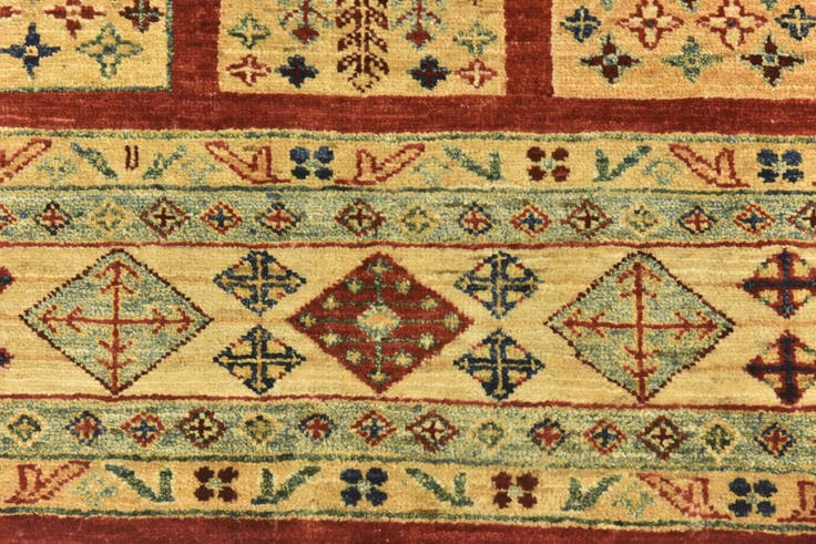 Detail image of 5' 8 x 7' 10 Hand Knotted Ariana Ziegler Rug