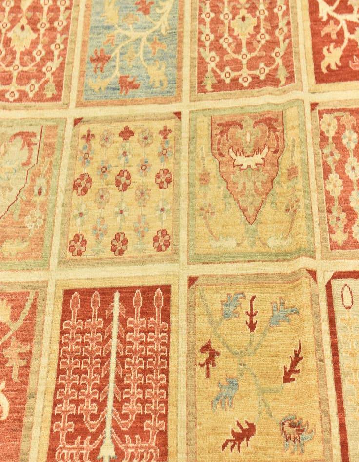 Detail image of 6' 10 x 9' 10  Hand Knotted Ariana Ziegler Rug