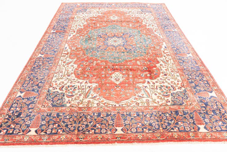 Detail image of 6' 6 x 10' 1 Hand Knotted Ariana Ziegler Oriental Rug