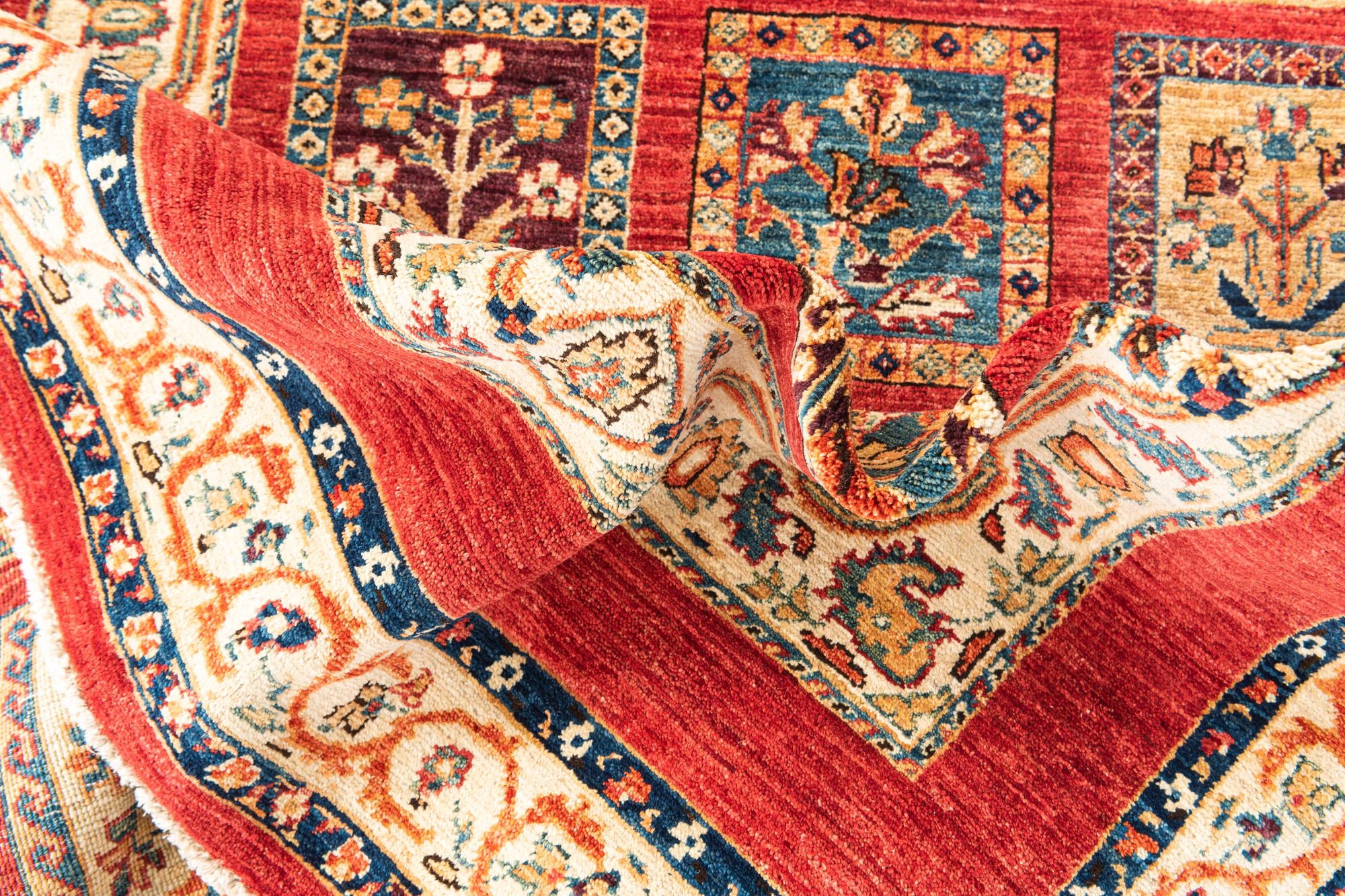 4' 9 x 6' 7 Hand Knotted Ariana Ziegler Oriental Rug
