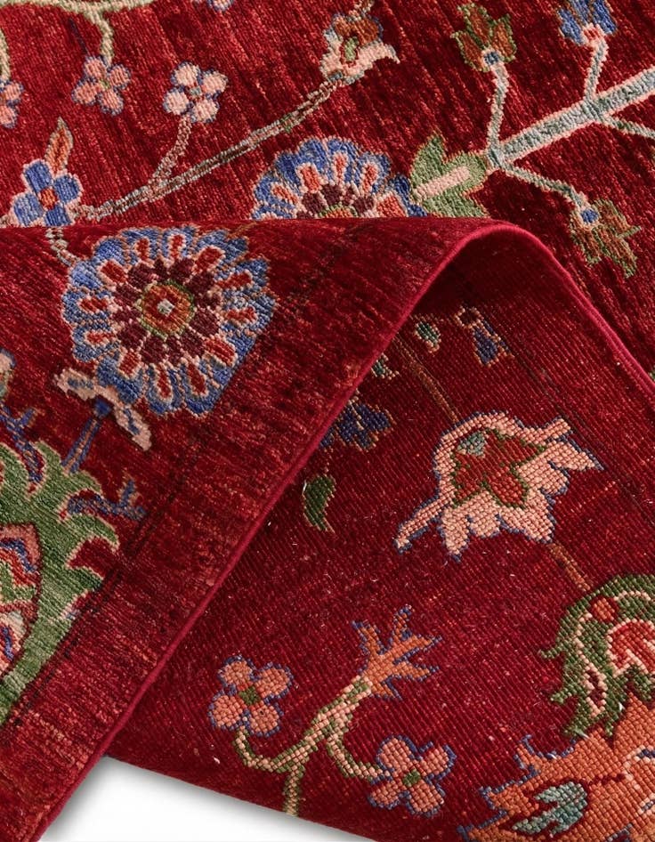 Detail image of 4' 3 x 6' 1 Hand Knotted Ariana Ziegler Rug