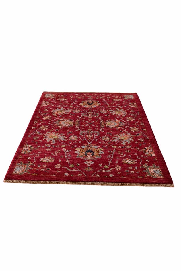 Detail image of 4' 3 x 5' 11 Hand Knotted Ariana Ziegler Rug