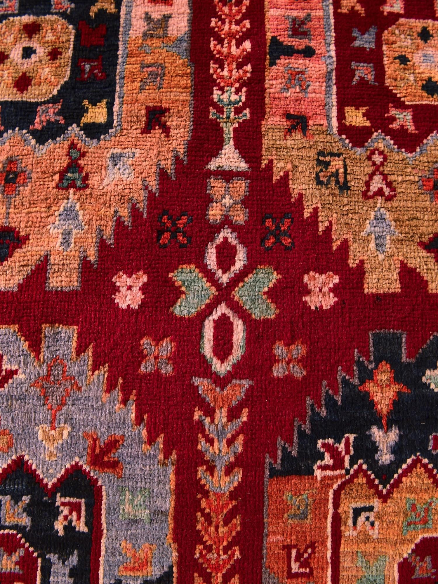 2' 1 x 3' 2 Hand Knotted Ariana Ziegler Rug