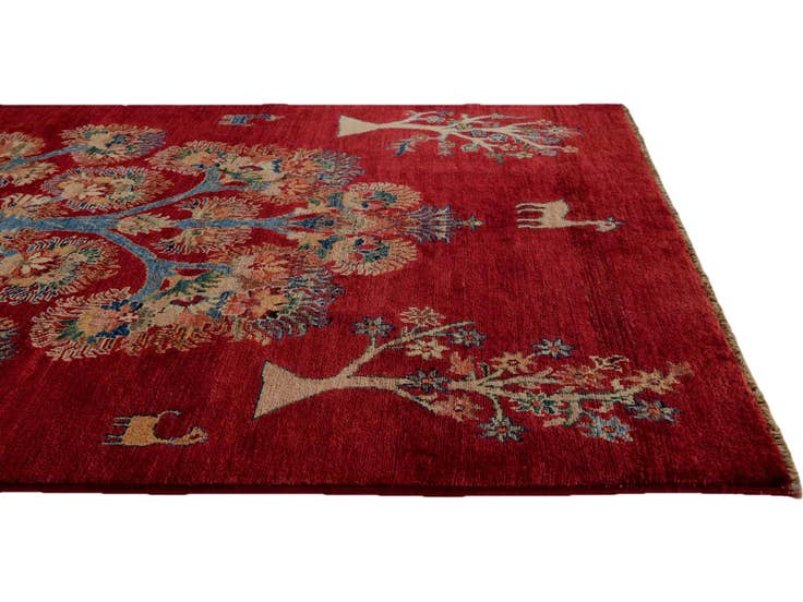 Detail image of 3' 11 x 6' 3 Hand Knotted Ariana Ziegler Rug