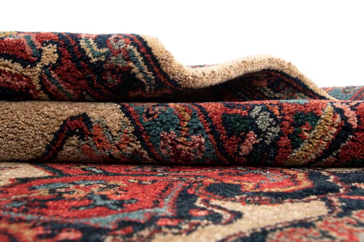 Detail image of 7' 11 x 10' 2 Azery Sherein Wool Rug