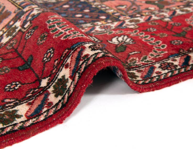 Detail image of 8' 7 x 13' 1 Bachtiar Rug