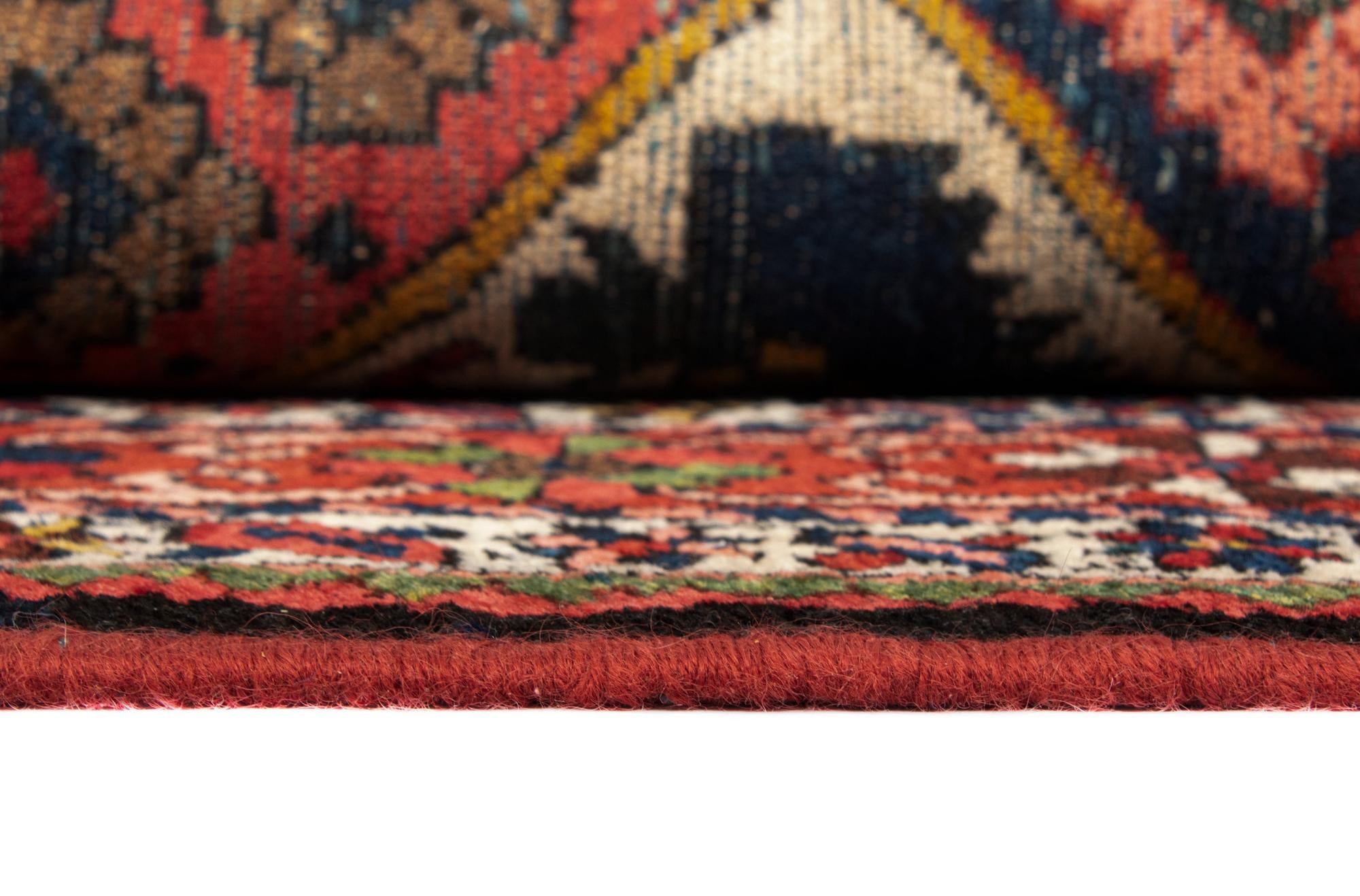 5' 2 x 6' 7 Bachtiar Wool Rug