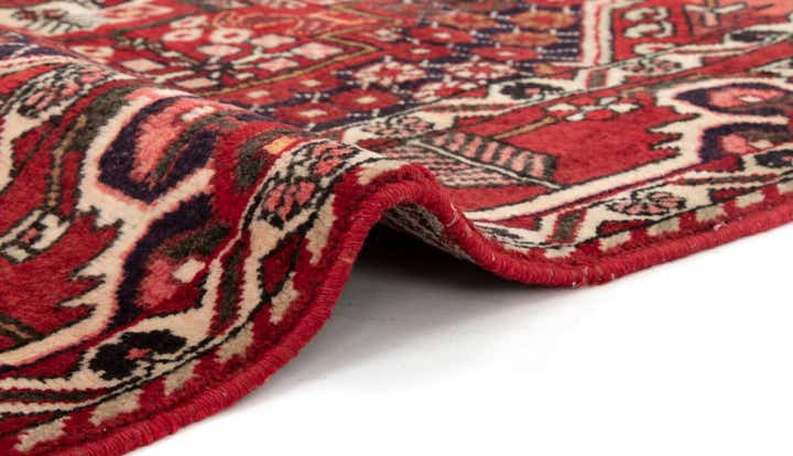 5' 1 x 6' 11 Hand Knotted Bachtiar Persian Wool Rug