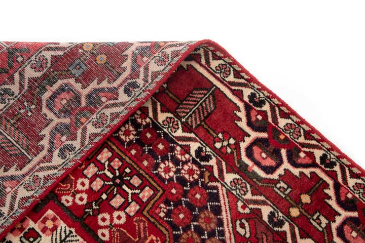 5' 1 x 6' 11 Hand Knotted Bachtiar Persian Wool Rug