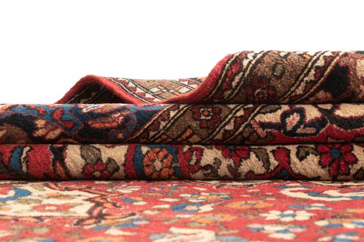 4' 11 x 7' 3 Bachtiar Rug
