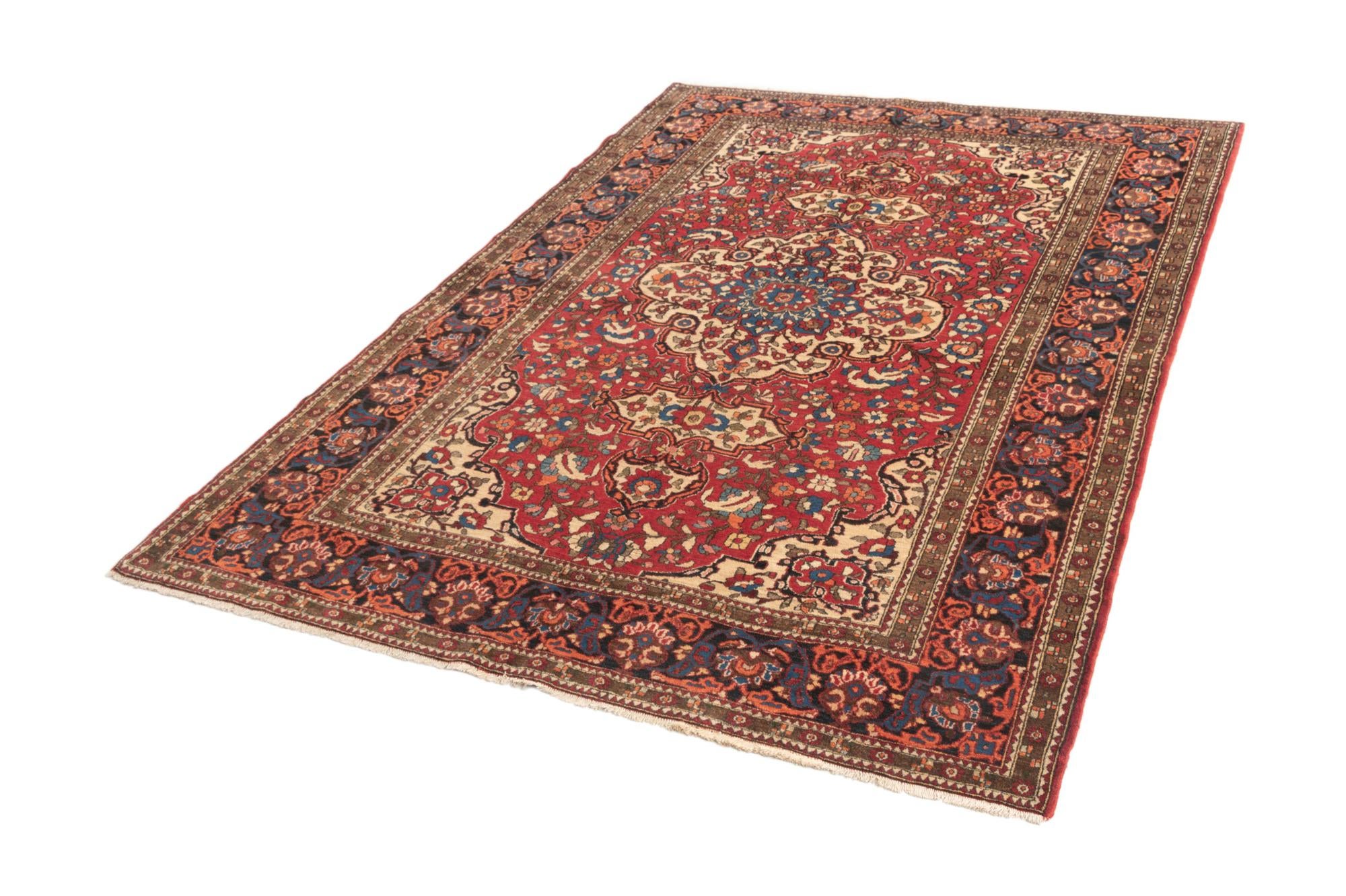 4' 11 x 7' 3 Bachtiar Rug