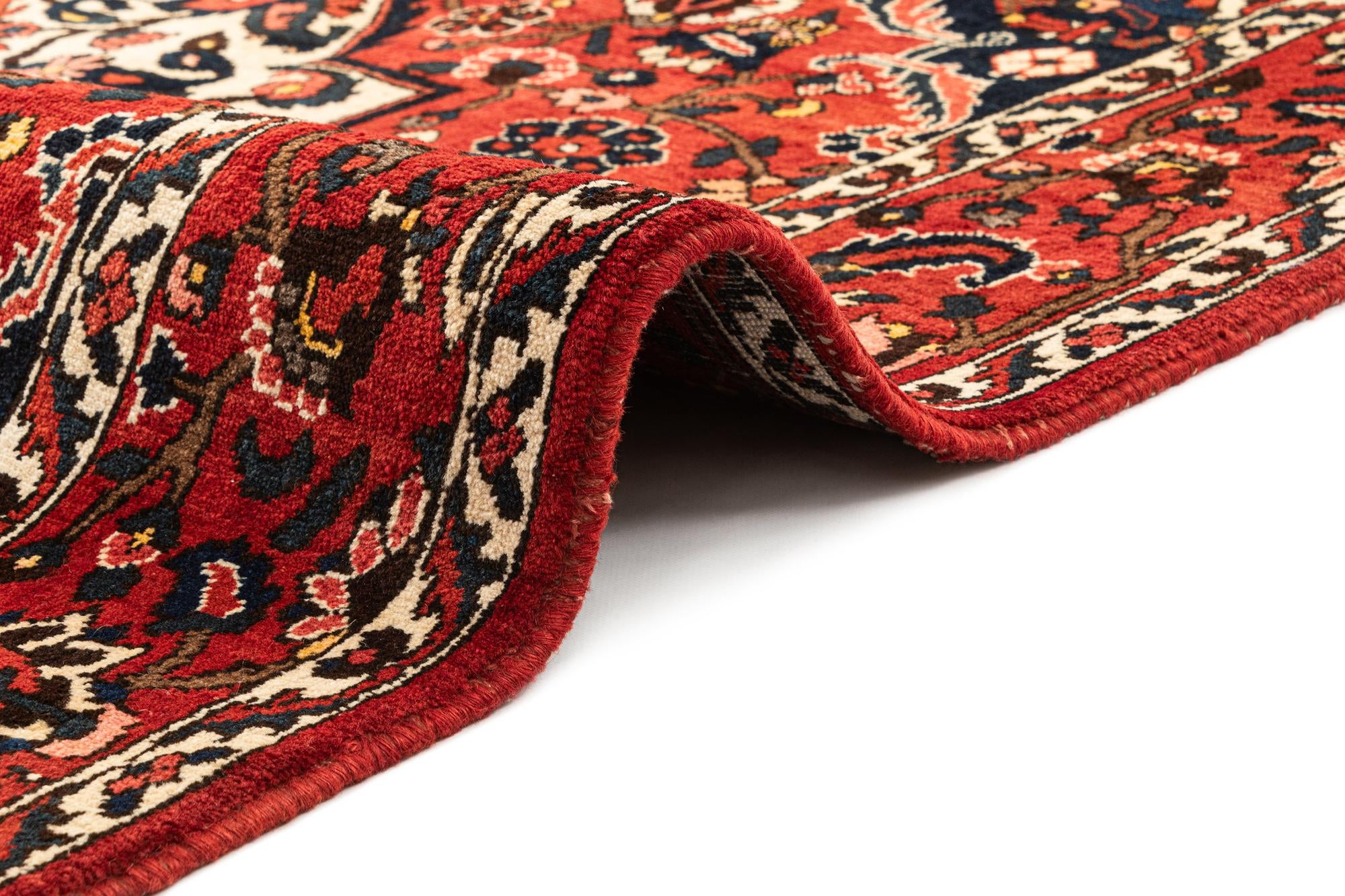 6' 10 x 10' 1 Bachtiar Rug