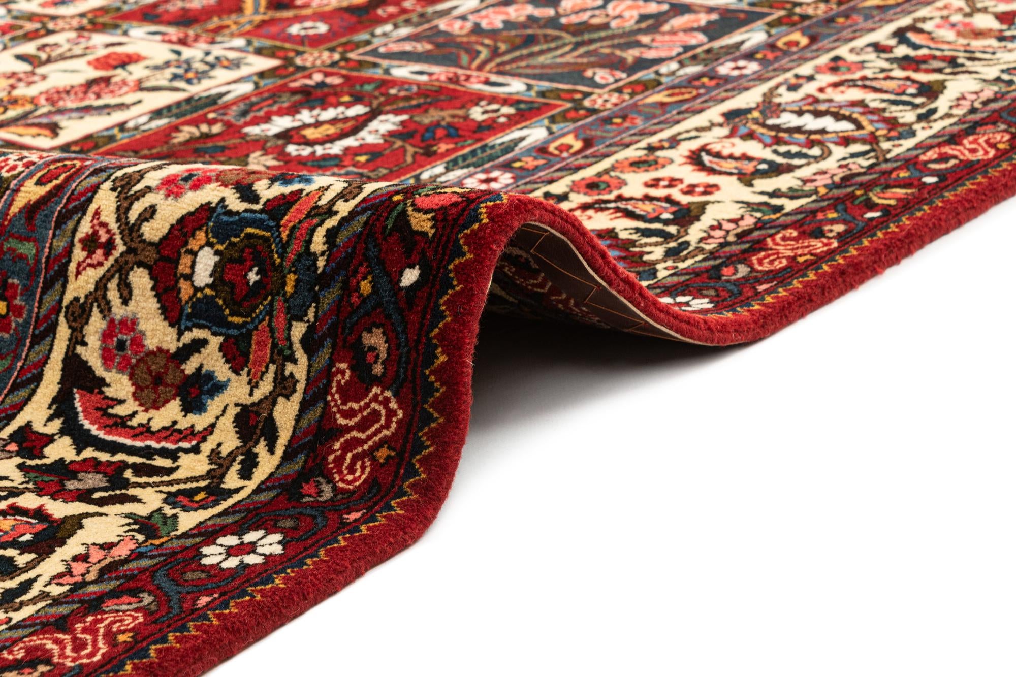 6' 11 x 10' 4 Bachtiar Rug
