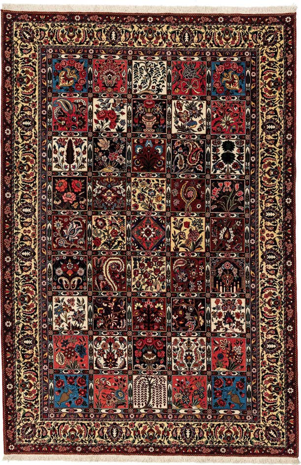 Detail image of 6' 11 x 10' 4 Bachtiar Rug
