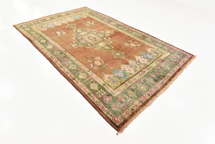 Detail image of 6' 7 x 10' 7 Hand Knotted Bakhtiar Persian Wool Rug