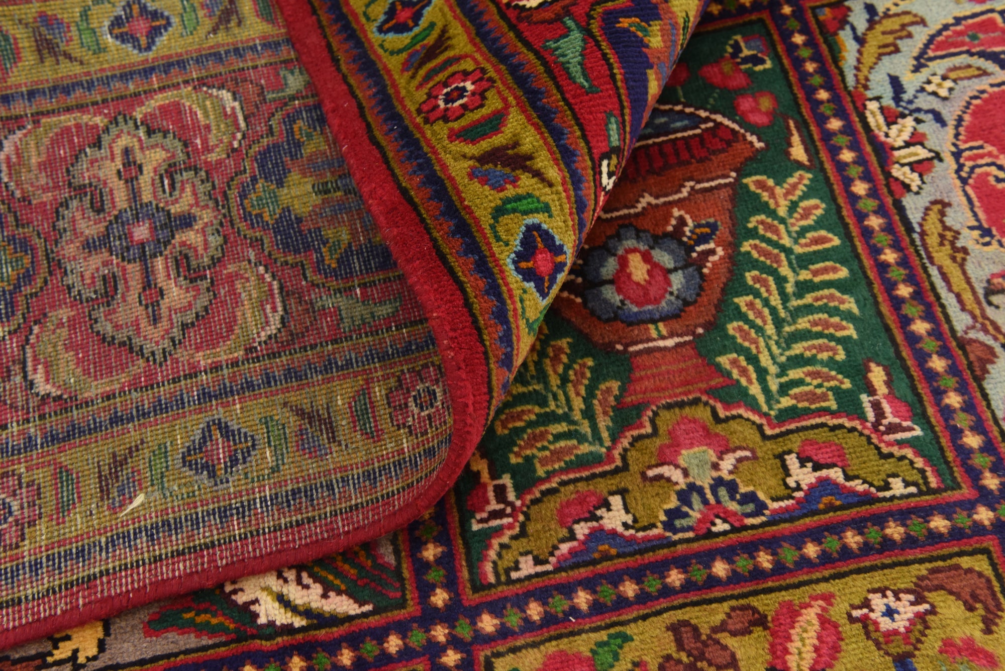 10' 2 x 13' Hand Knotted Bakhtiar Persian Wool Rug