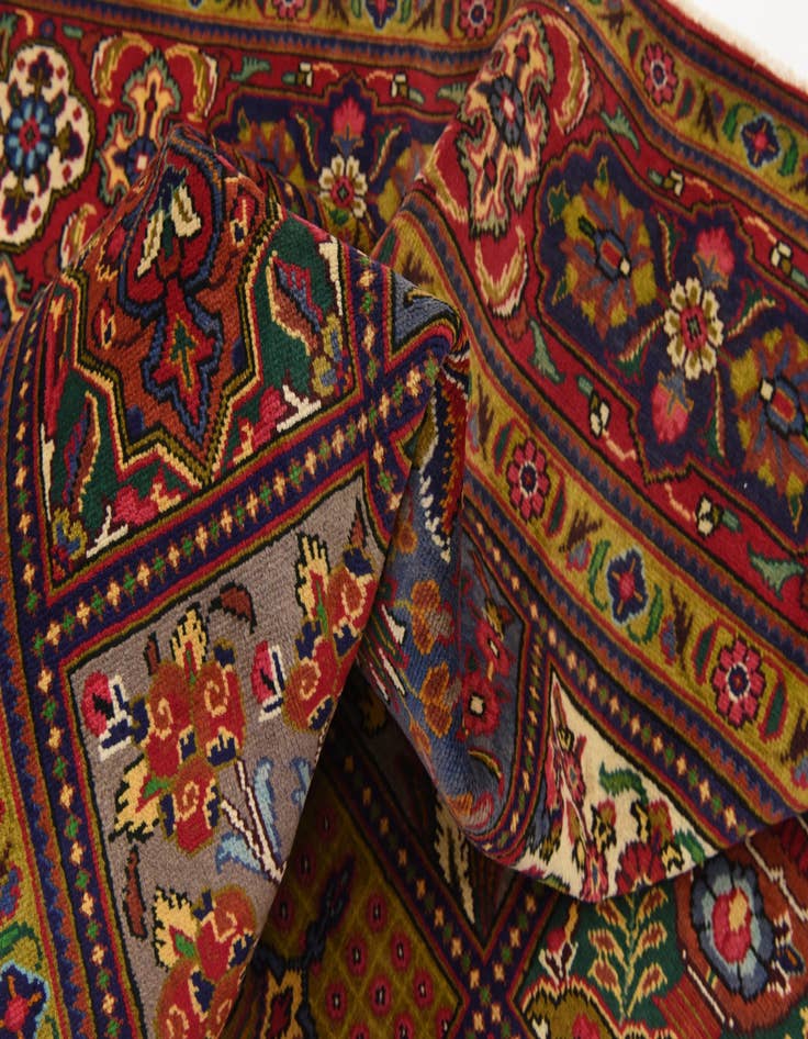 Detail image of 10' 2 x 13'  Hand Knotted Bakhtiar Persian Wool Rug