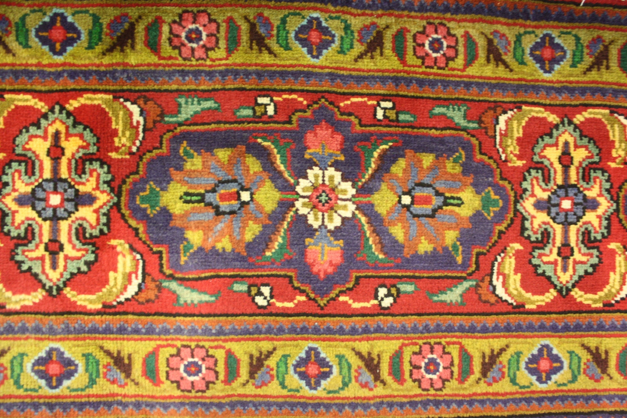 10' 2 x 13' Hand Knotted Bakhtiar Persian Wool Rug