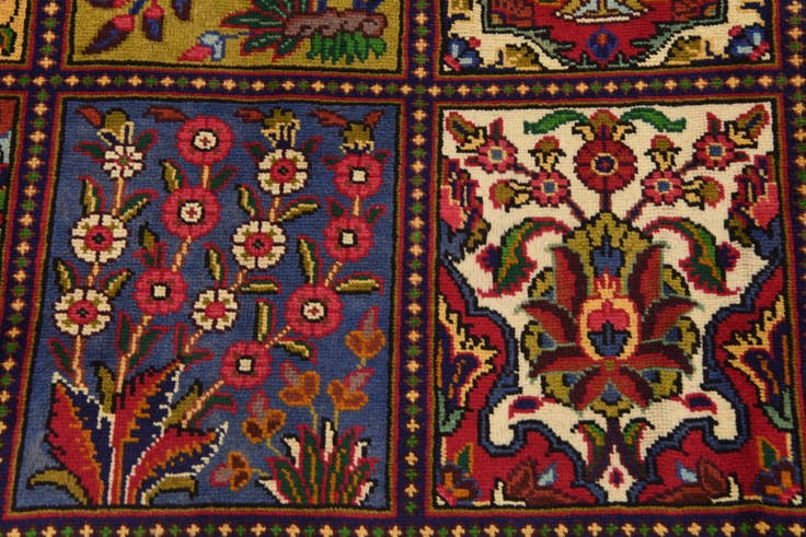 Detail image of 10' 2 x 13' Hand Knotted Bakhtiar Persian Wool Rug