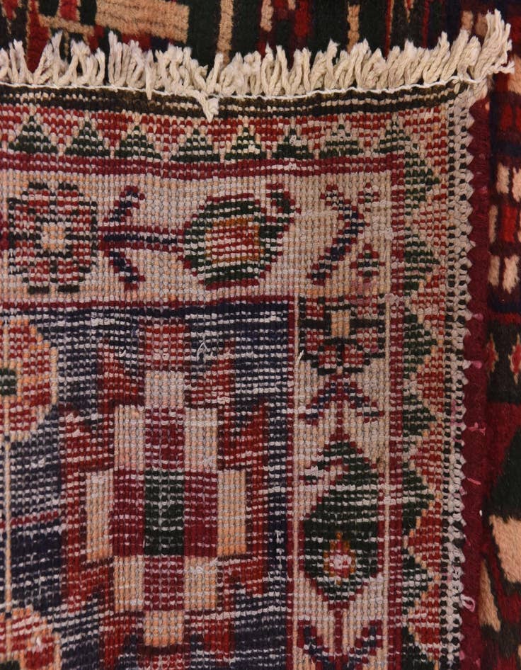 Detail image of 5' 11 x 10'  Hand Knotted Bakhtiar Persian Wool Rug