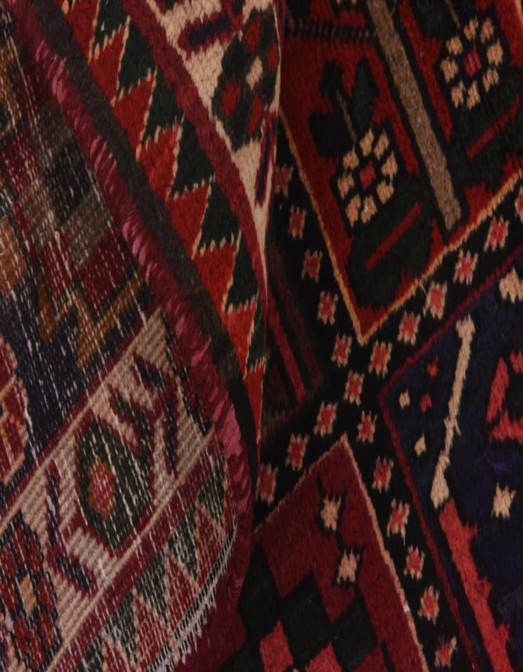 Detail image of 5' 11 x 10'  Hand Knotted Bakhtiar Persian Wool Rug