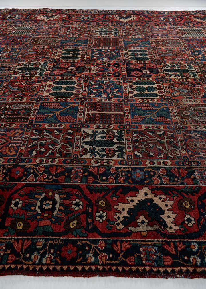 11' x 12' 7 Hand Knotted Bakhtiar Persian Wool Rug