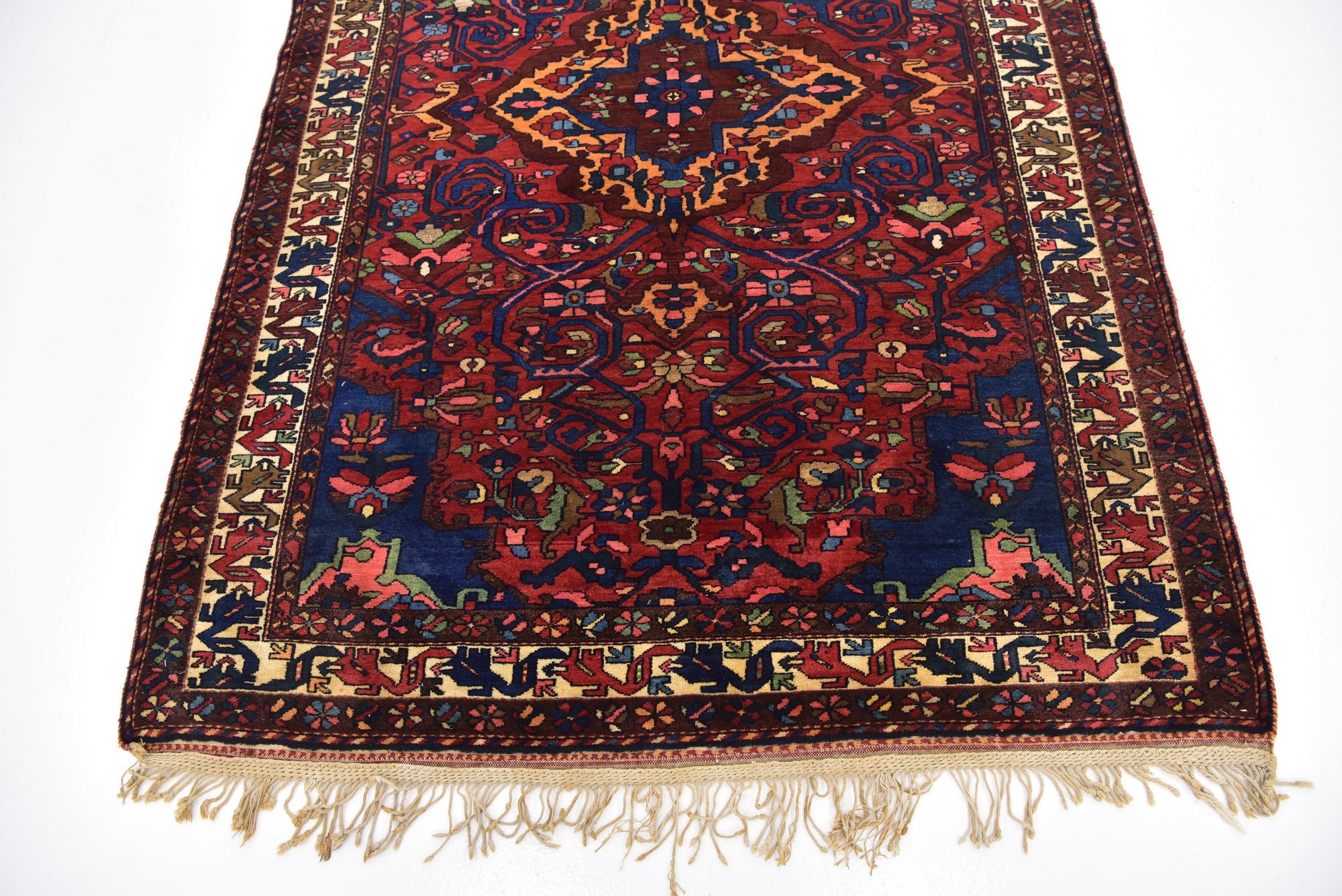 Detail image 5 of 13: 5' x 7' 4 Hand Knotted Bakhtiar Persian Wool Rug