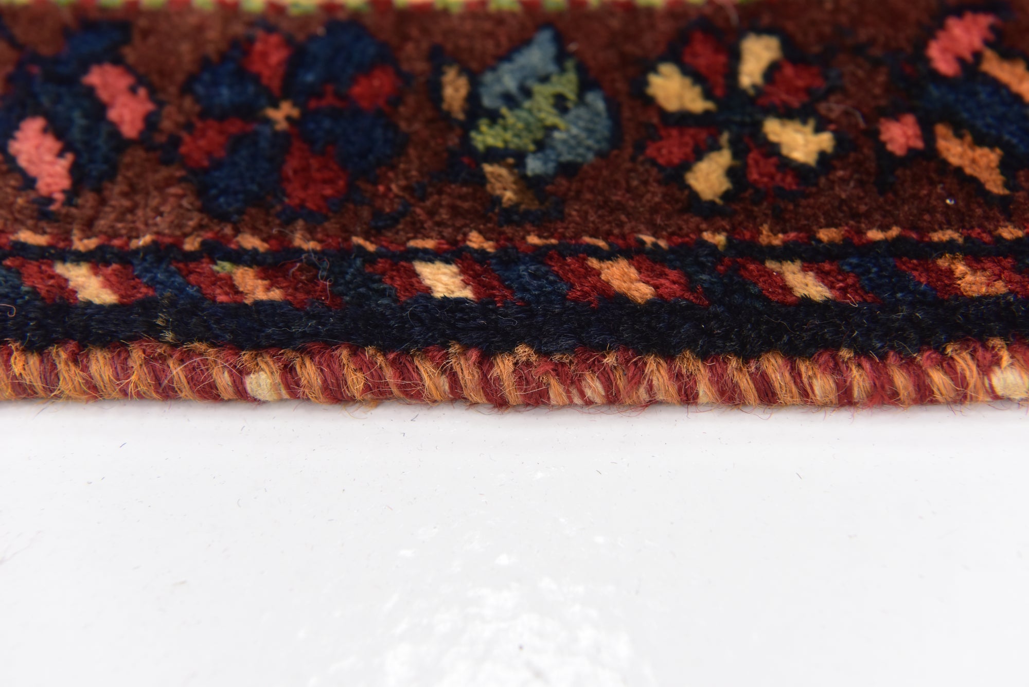 Detail image 9 of 13: 5' x 7' 4 Hand Knotted Bakhtiar Persian Wool Rug