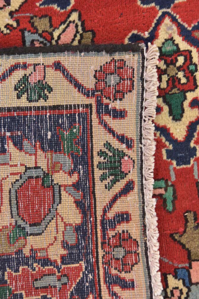 4' 10 x 6' 6 Hand Knotted Bakhtiar Persian Wool Rug