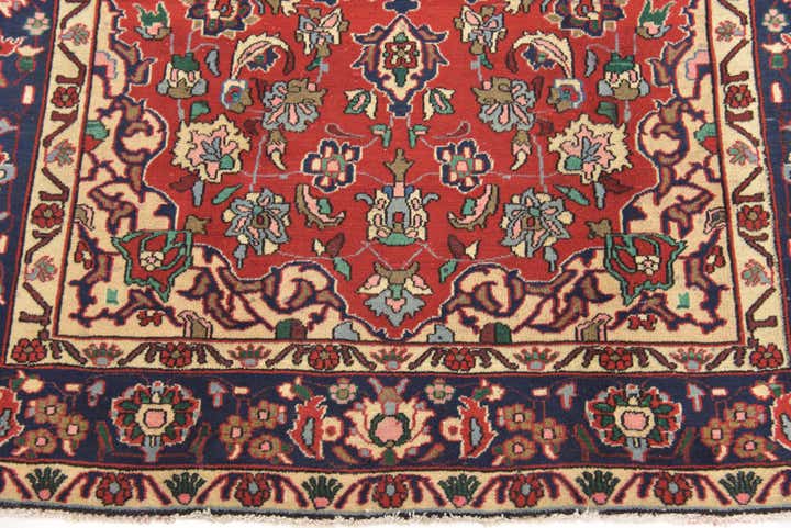 4' 10 x 6' 6 Hand Knotted Bakhtiar Persian Wool Rug