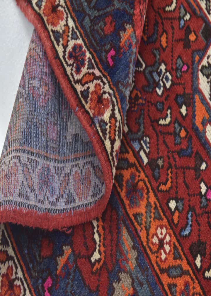 7' x 10' Hand Knotted Bakhtiar Persian Wool Rug