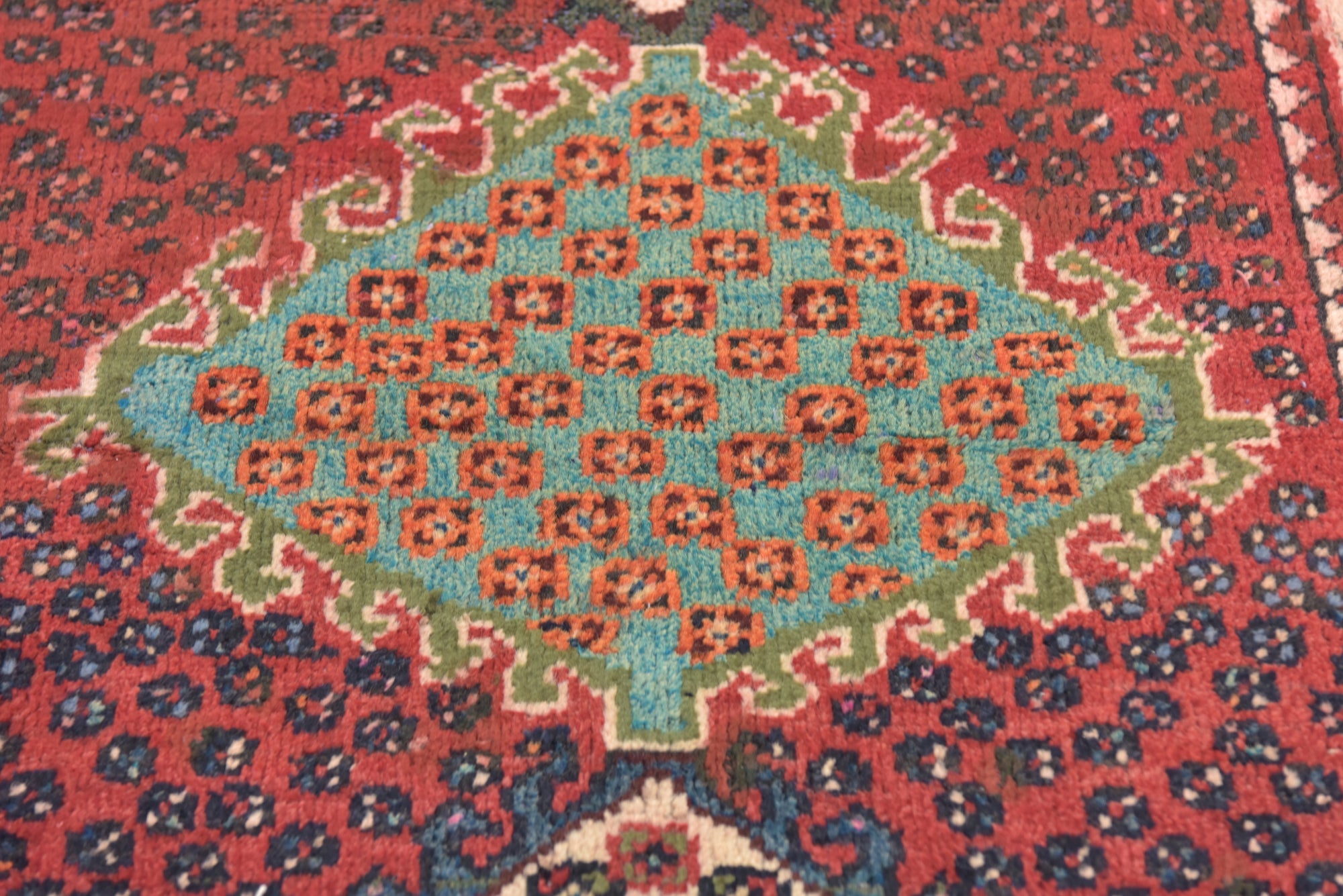 3' 6 x 5' 3 Hand Knotted Bakhtiar Persian Wool Rug