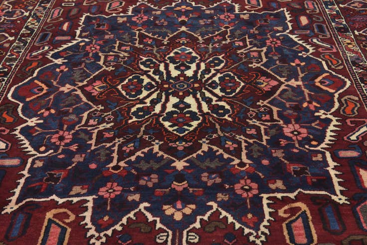 Detail image of 8' 6 x 11' 9 Hand Knotted Bakhtiar Persian Wool Rug
