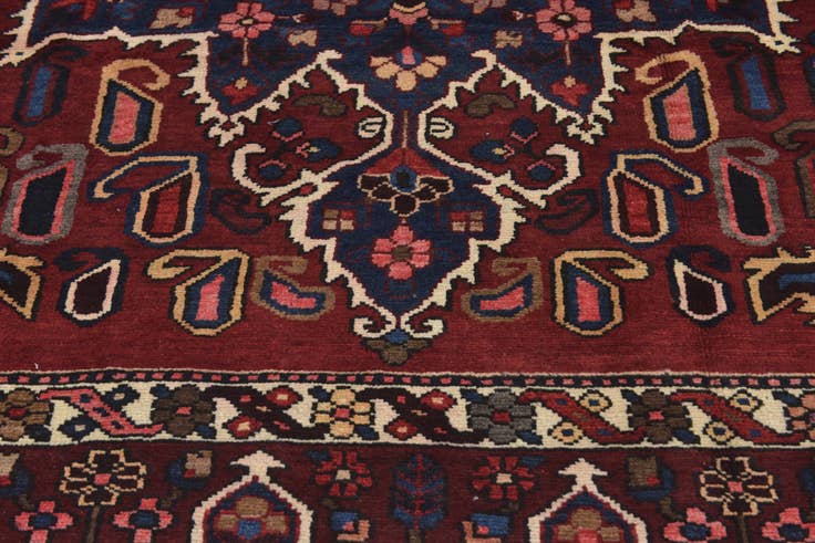 Detail image of 8' 6 x 11' 9 Hand Knotted Bakhtiar Persian Wool Rug