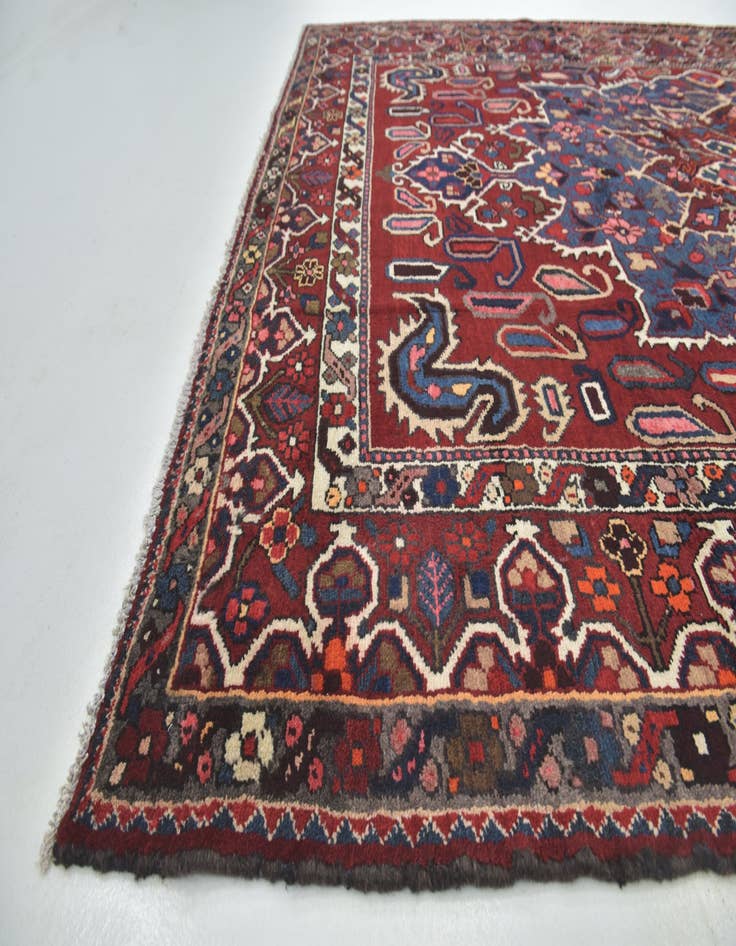 Detail image of 8' 6 x 11' 9 Hand Knotted Bakhtiar Persian Wool Rug