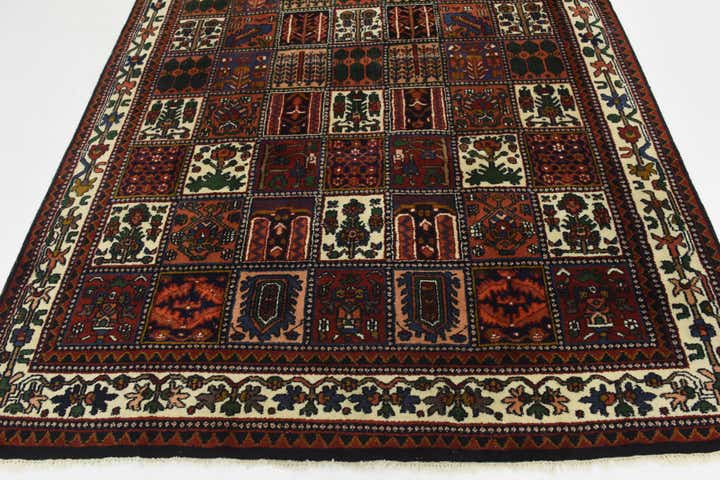 6' 10 x 10' Hand Knotted Bakhtiar Wool Rug