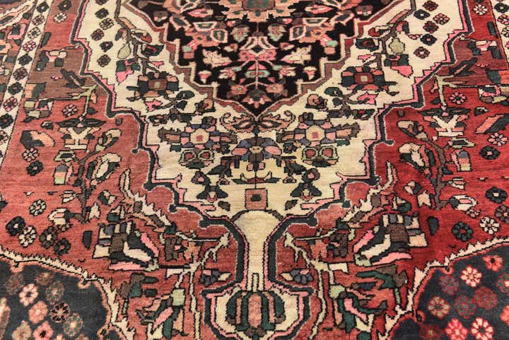 5' 2 x 9' 2 Hand Knotted Bakhtiar Persian Wool Rug