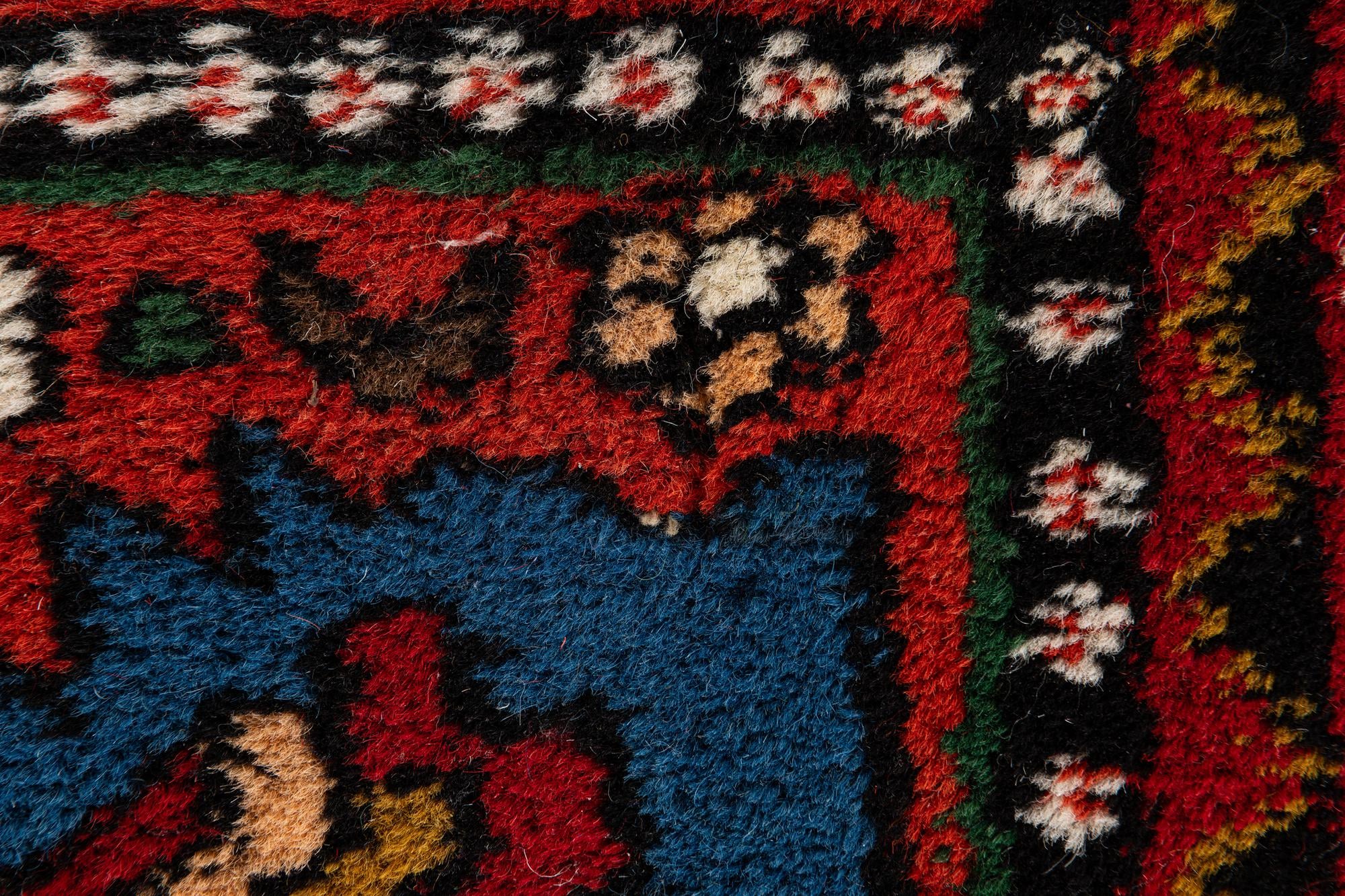 4' 6 x 6' 7 Hand Knotted Bakhtiar Wool Rug
