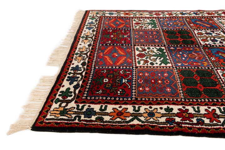 4' 6 x 6' 7 Hand Knotted Bakhtiar Wool Rug