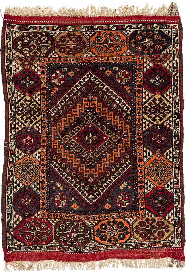 Detail image of 4' 3 x 5' 4 Hand Knotted Balouch Wool Rug
