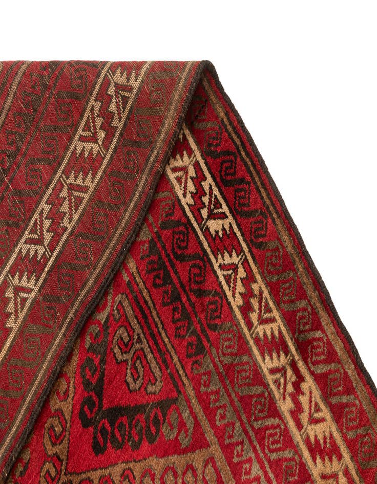 Detail image of 4' 7 x 8' 9  Hand Knotted Balouch Oriental Wool Rug