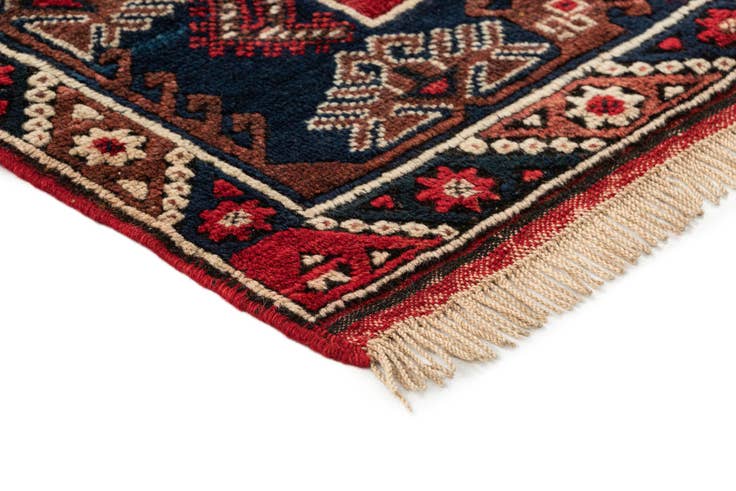Detail image of 4' 3 x 6' 10 Hand Knotted Balouch Wool Rug