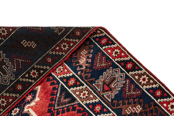 Detail image of 4' 3 x 6' 10 Hand Knotted Balouch Wool Rug