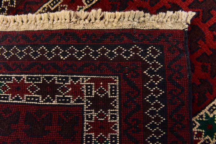 2' 7 x 4' 8 Hand Knotted Balouch Persian Wool Rug