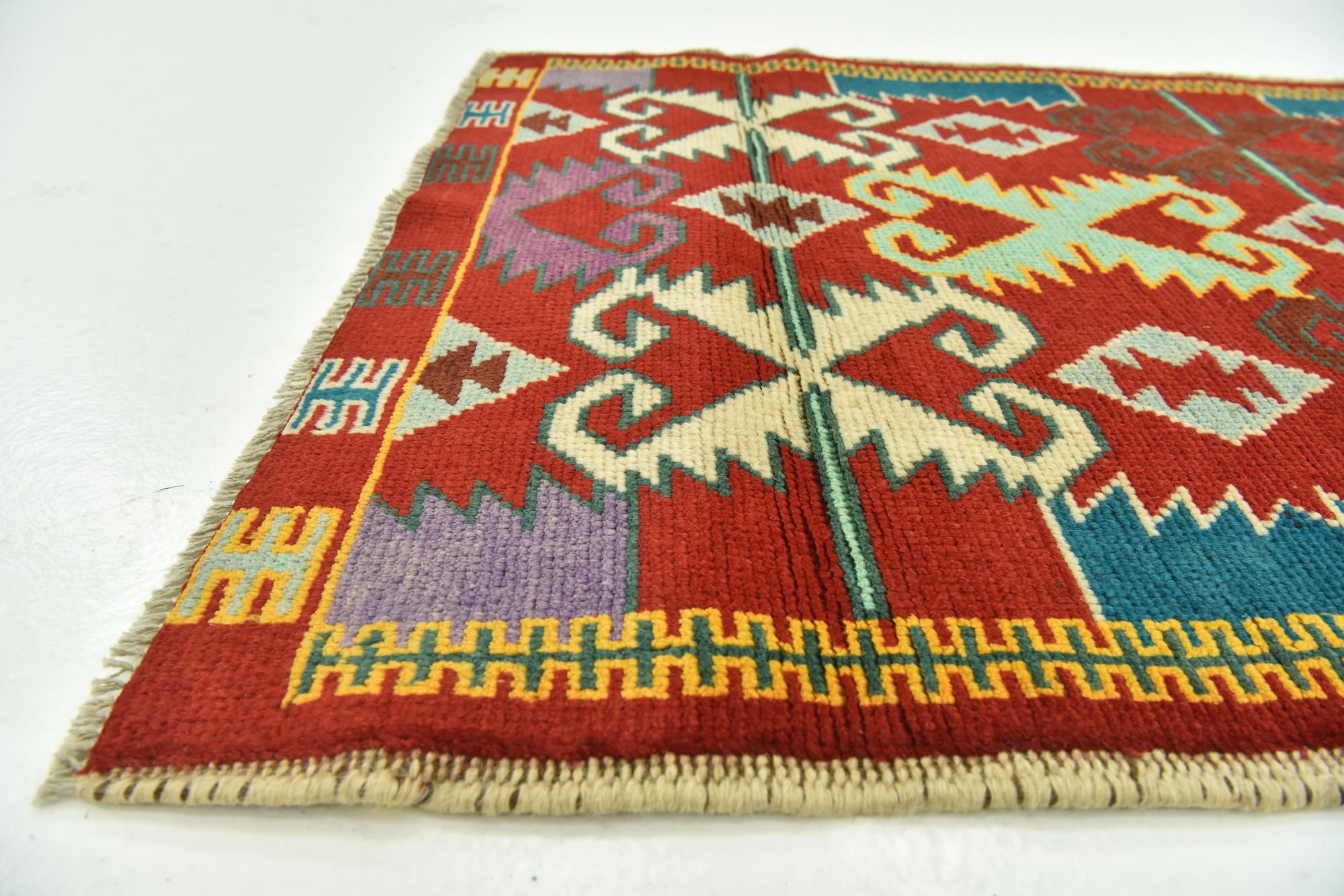 2' 10 x 5' Hand Knotted Balouch Rug