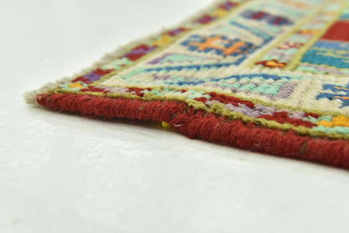 2' 9 x 4' 4 Hand Knotted Balouch Rug