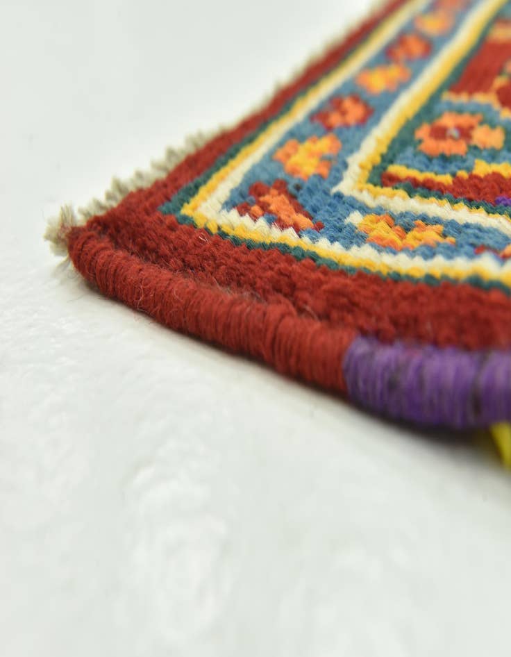 Detail image of 2' 7 x 4' 3  Hand Knotted Balouch Rug
